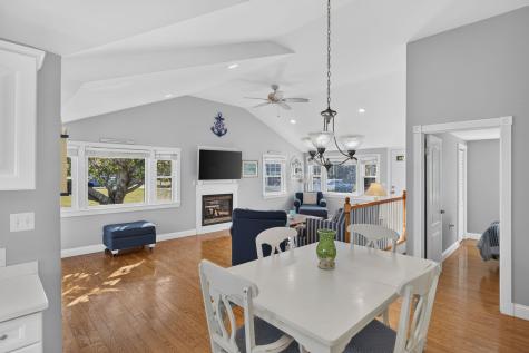 314 Maravista Avenue Teaticket MA 02536