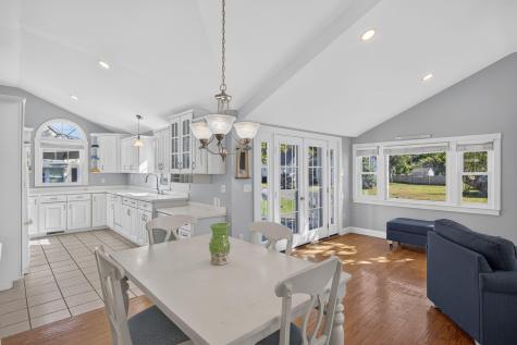 314 Maravista Avenue Teaticket MA 02536