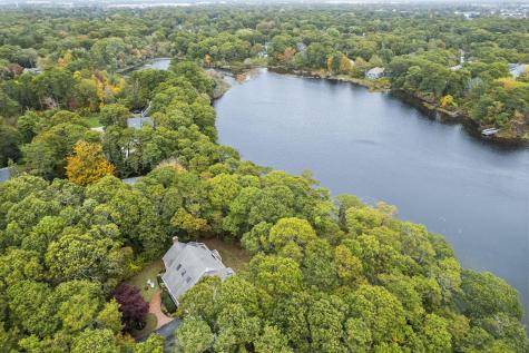 15 Goldie Way Barnstable MA 02630