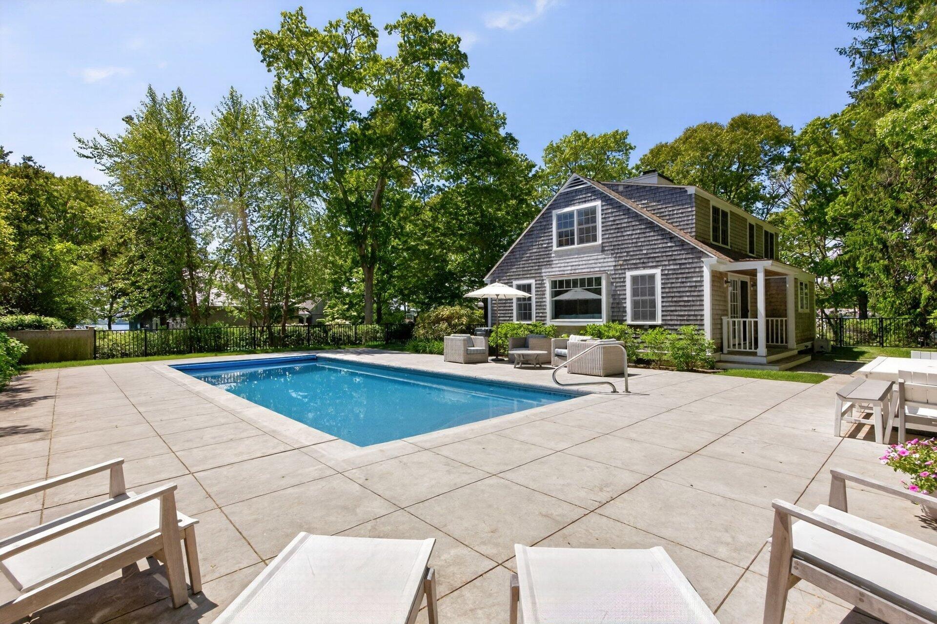 109 Eel River Road Osterville MA 02655