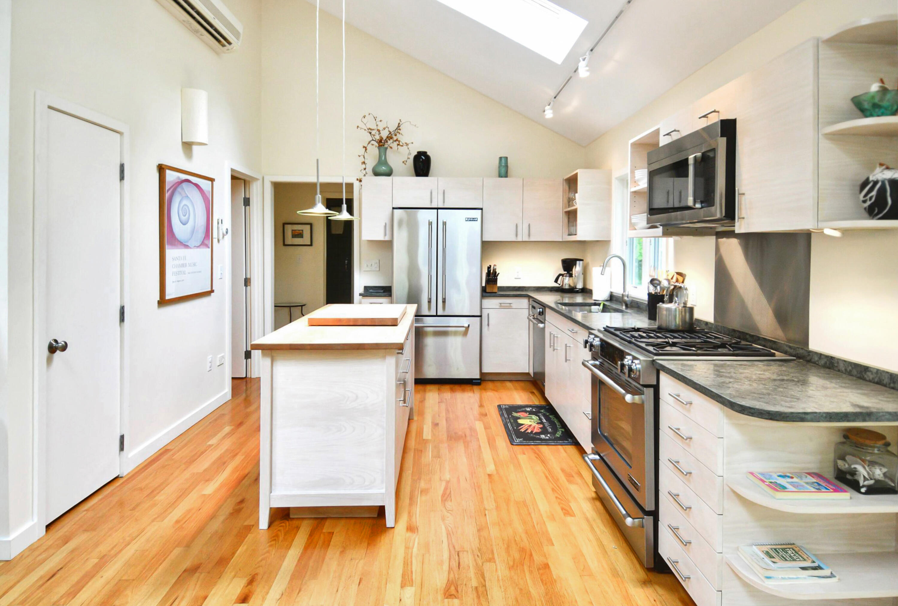 18 Sylvan Avenue Vineyard Haven MA 02568