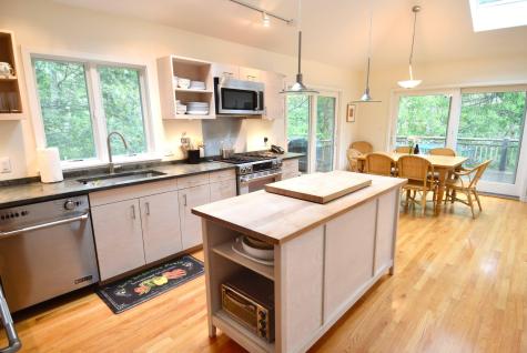18 Sylvan Avenue Vineyard Haven MA 02568
