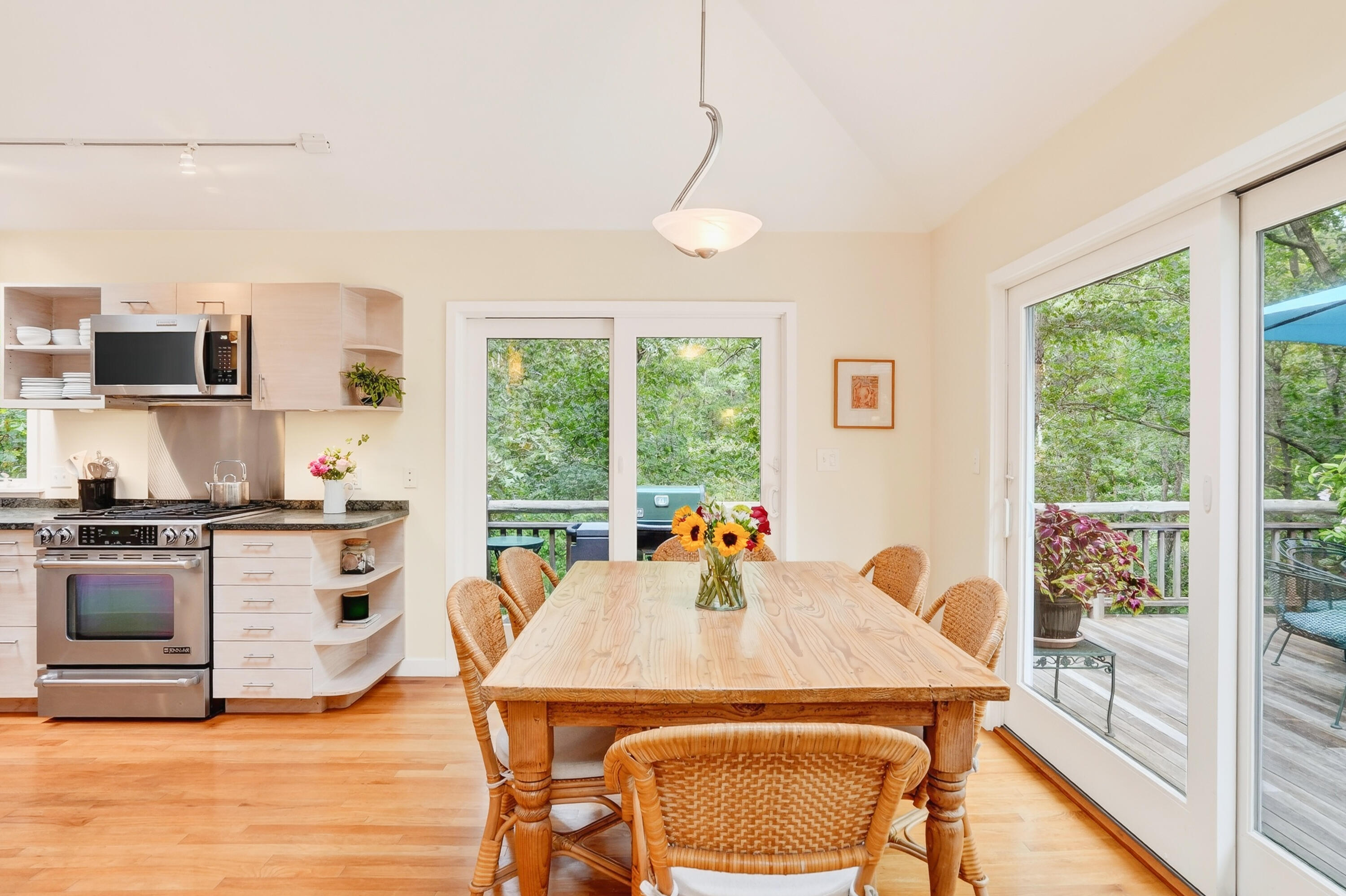 18 Sylvan Avenue Vineyard Haven MA 02568