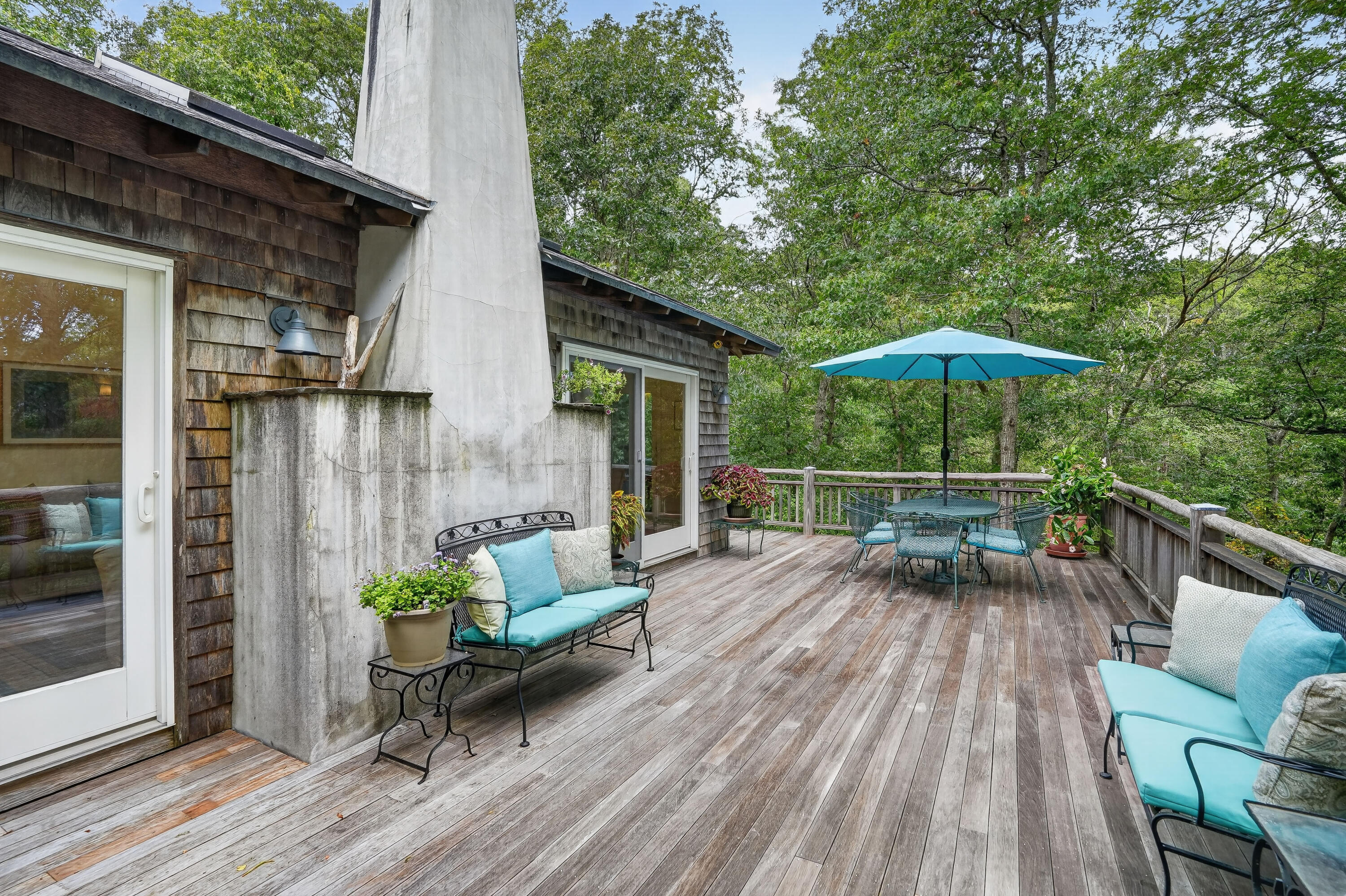 18 Sylvan Avenue Vineyard Haven MA 02568