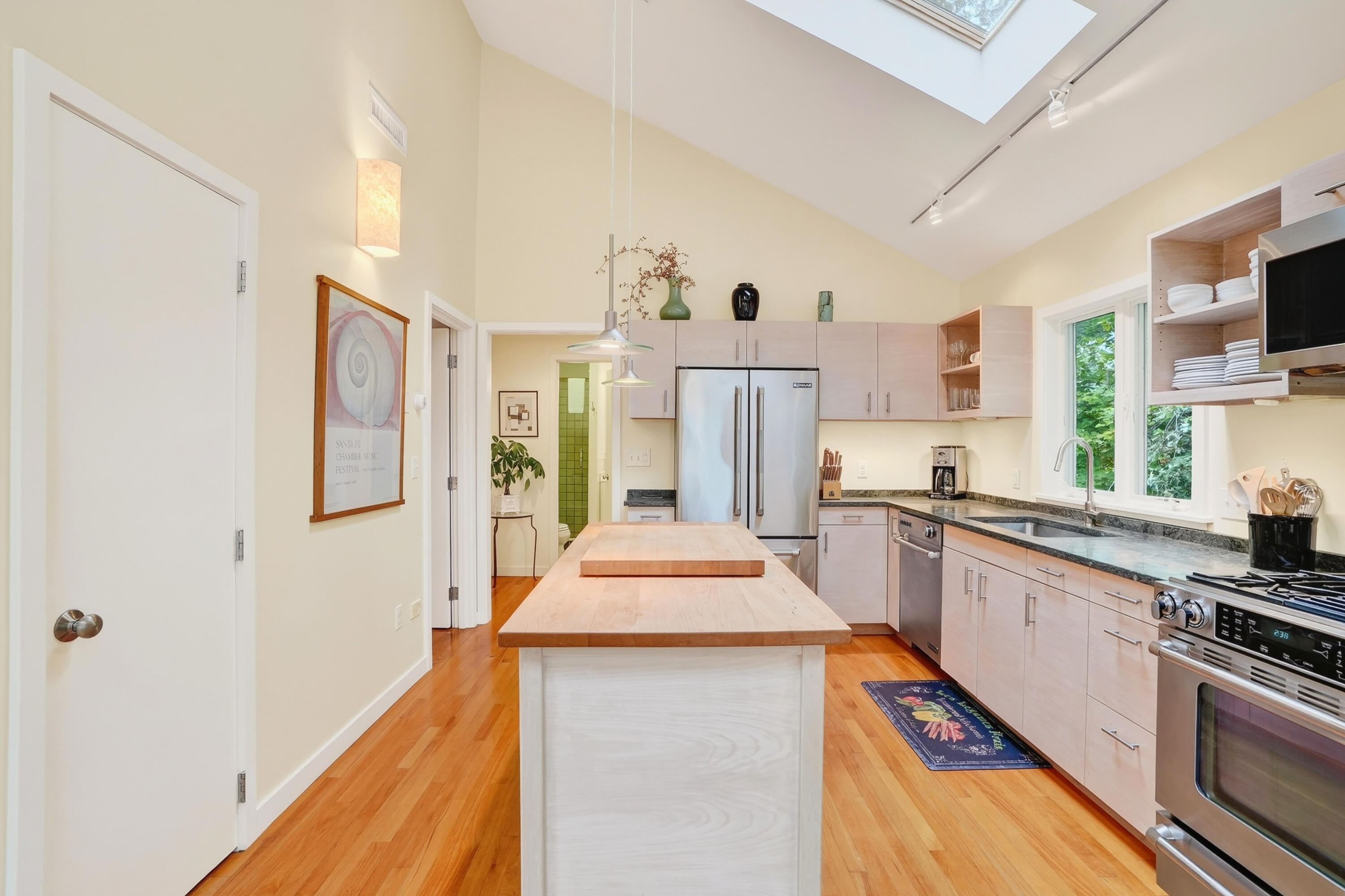 18 Sylvan Avenue Vineyard Haven MA 02568