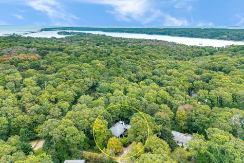 18 Sylvan Avenue Vineyard Haven MA 02568