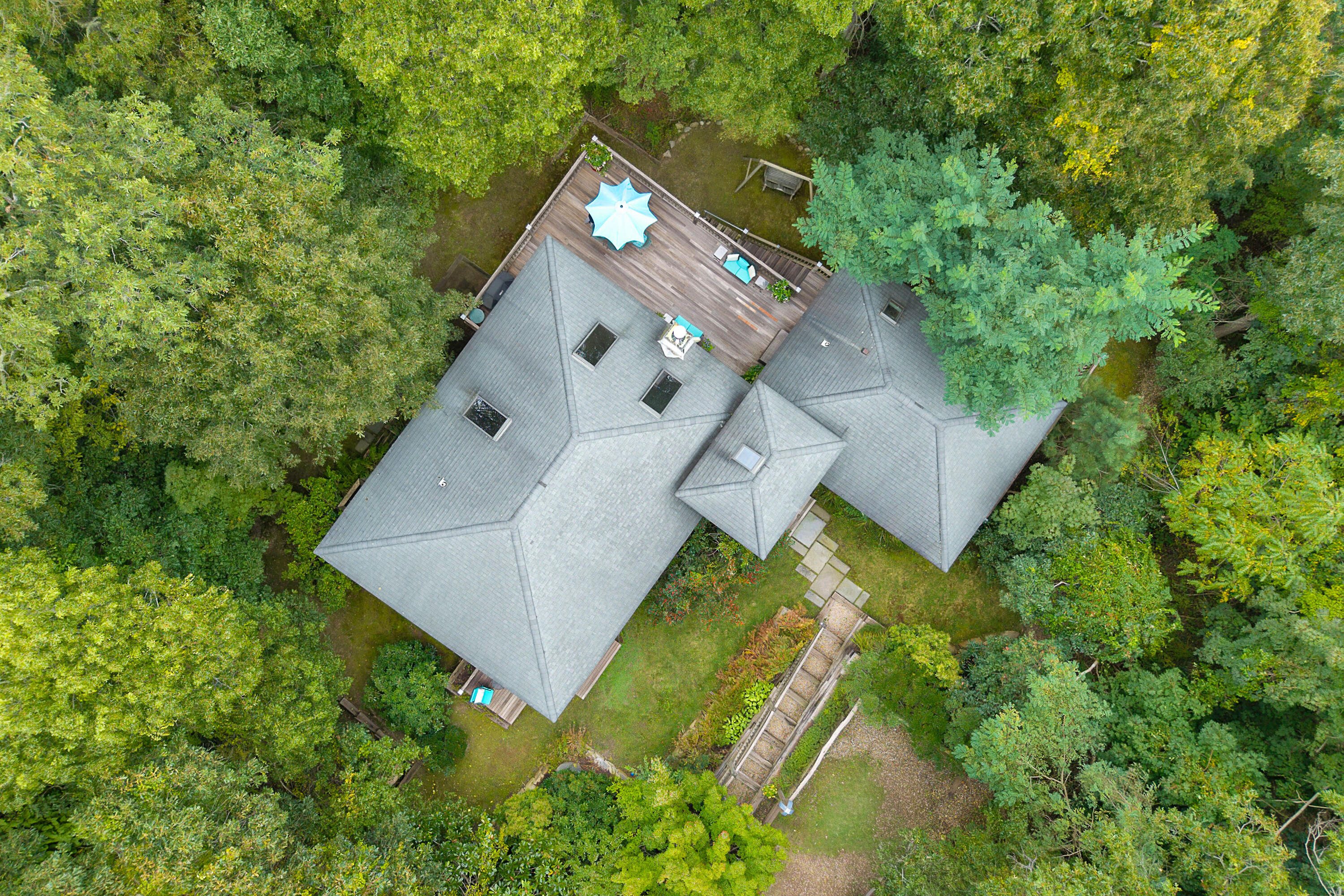 18 Sylvan Avenue Vineyard Haven MA 02568
