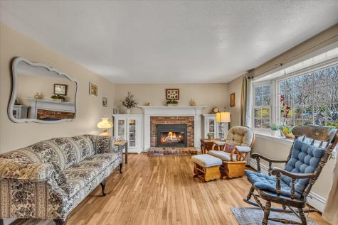253 Gleneagle Drive Barnstable MA 02632
