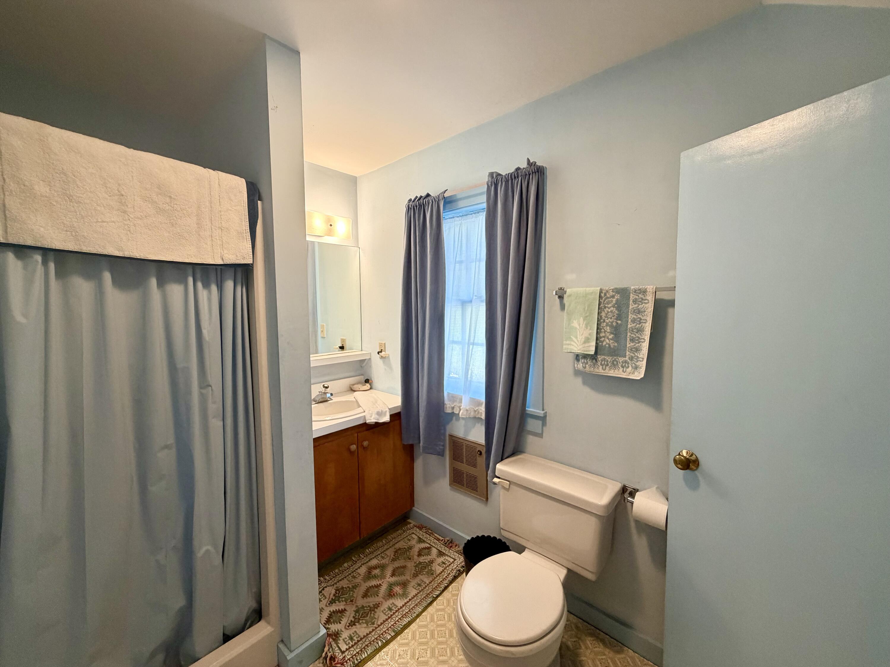528 Main Street Vineyard Haven MA 02568