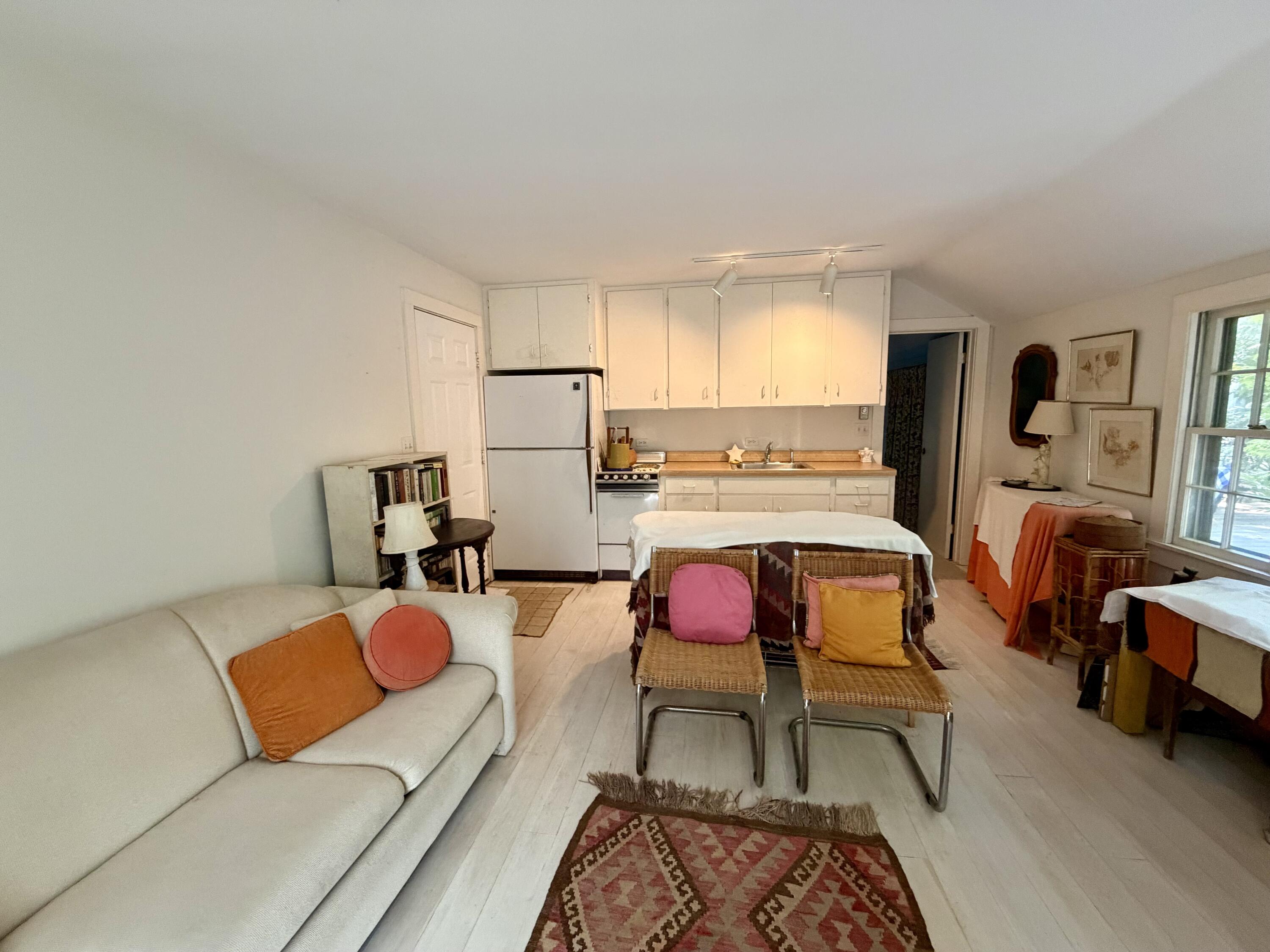 528 Main Street Vineyard Haven MA 02568