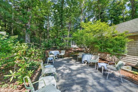 528 Main Street Vineyard Haven MA 02568