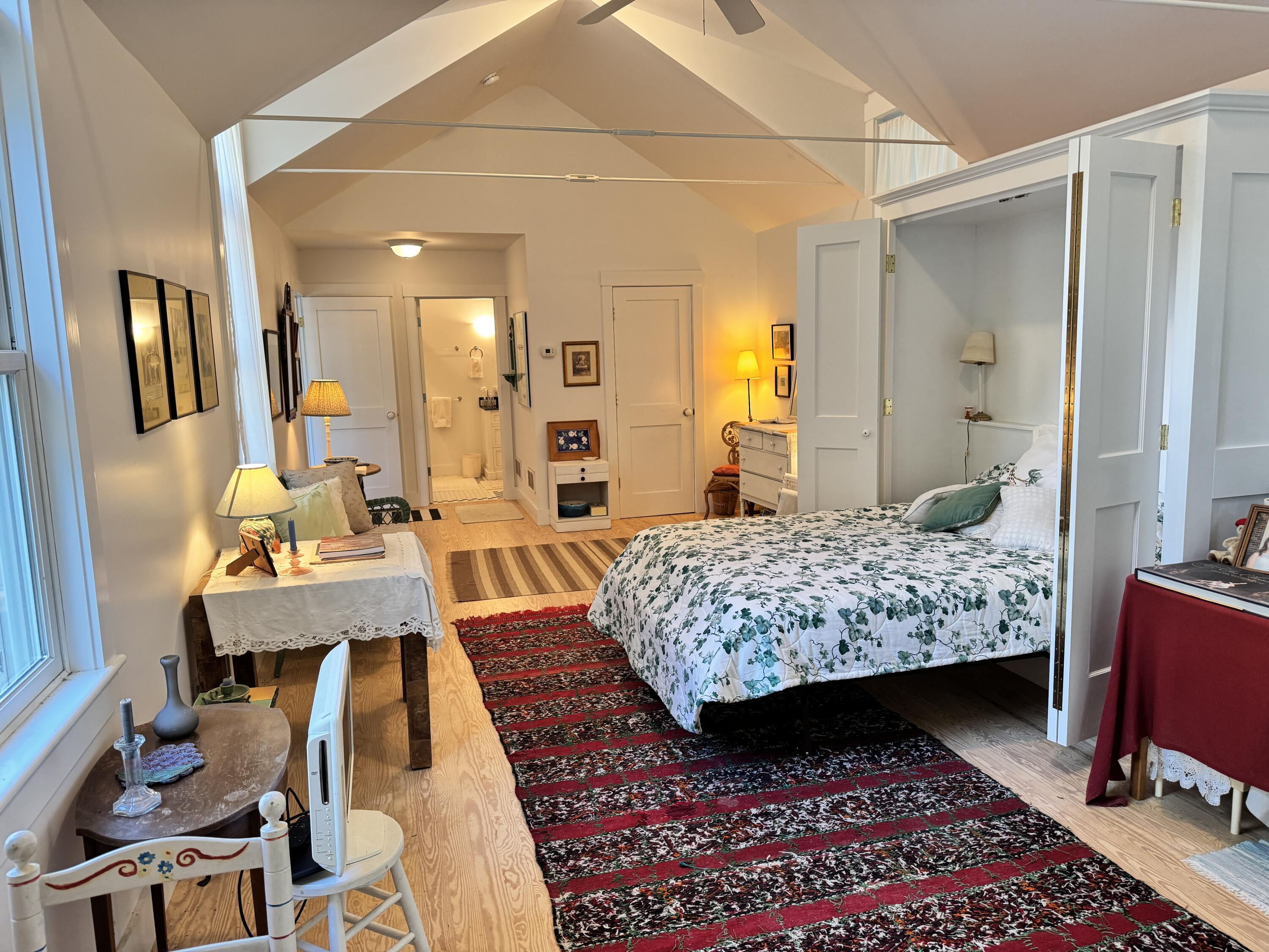 528 Main Street Vineyard Haven MA 02568