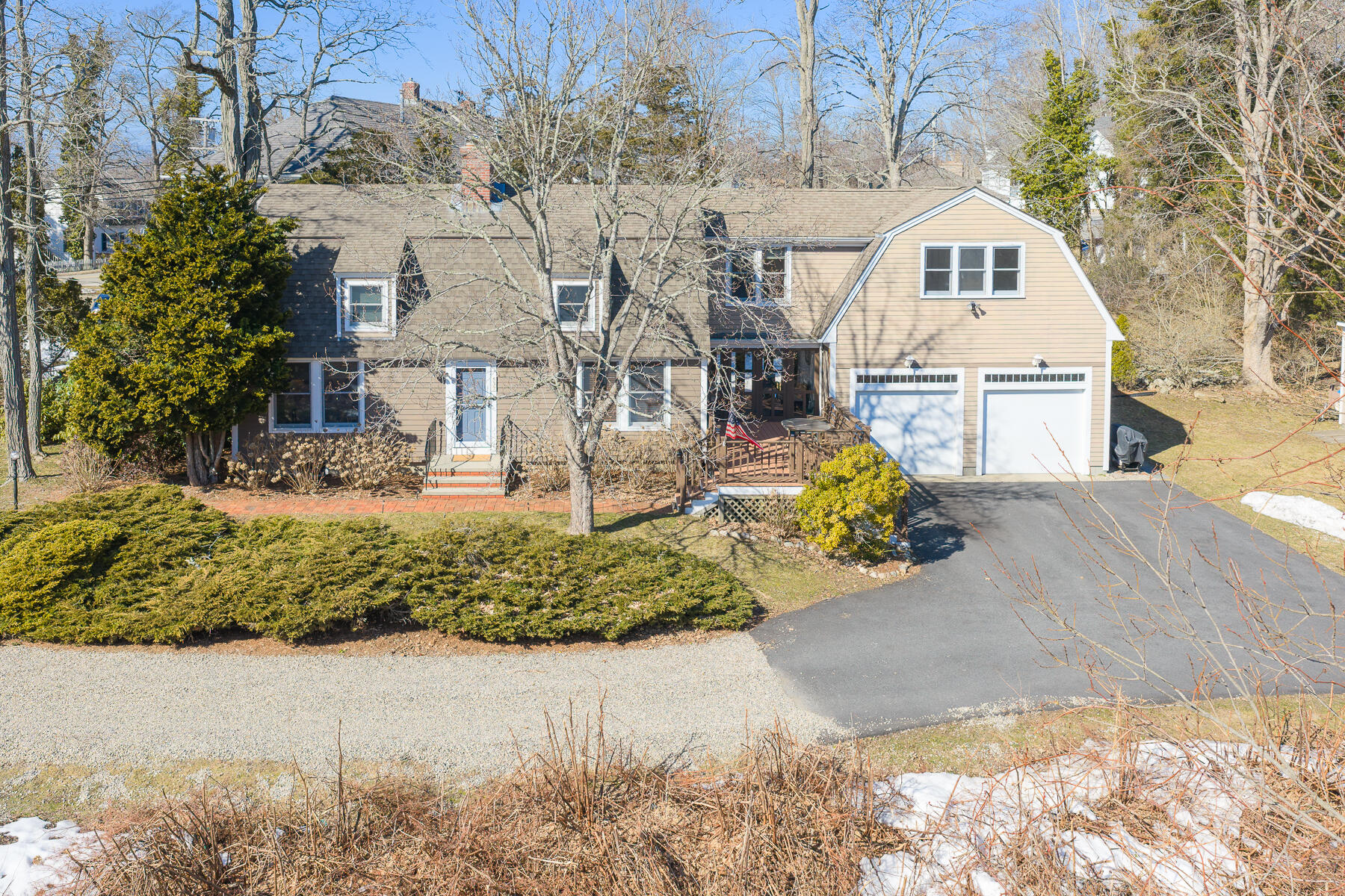 537 W Falmouth Highway Falmouth MA 02540
