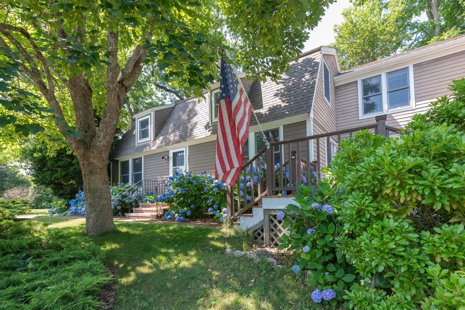 537 W Falmouth Highway West Falmouth MA 02540