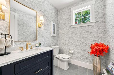 7 Willow Circle Mashpee MA 02649