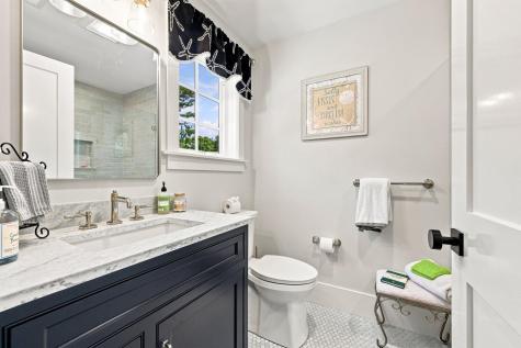 7 Willow Circle Mashpee MA 02649