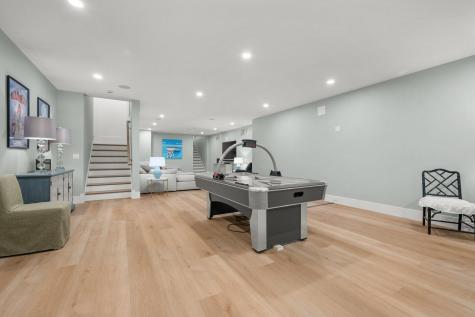7 Willow Circle Mashpee MA 02649