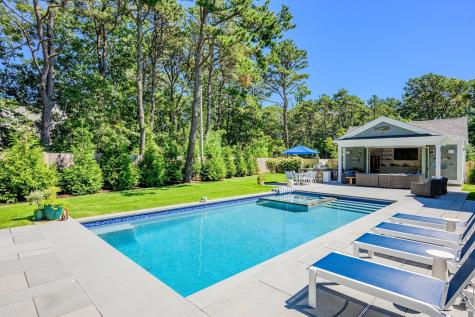 7 Willow Circle Mashpee MA 02649