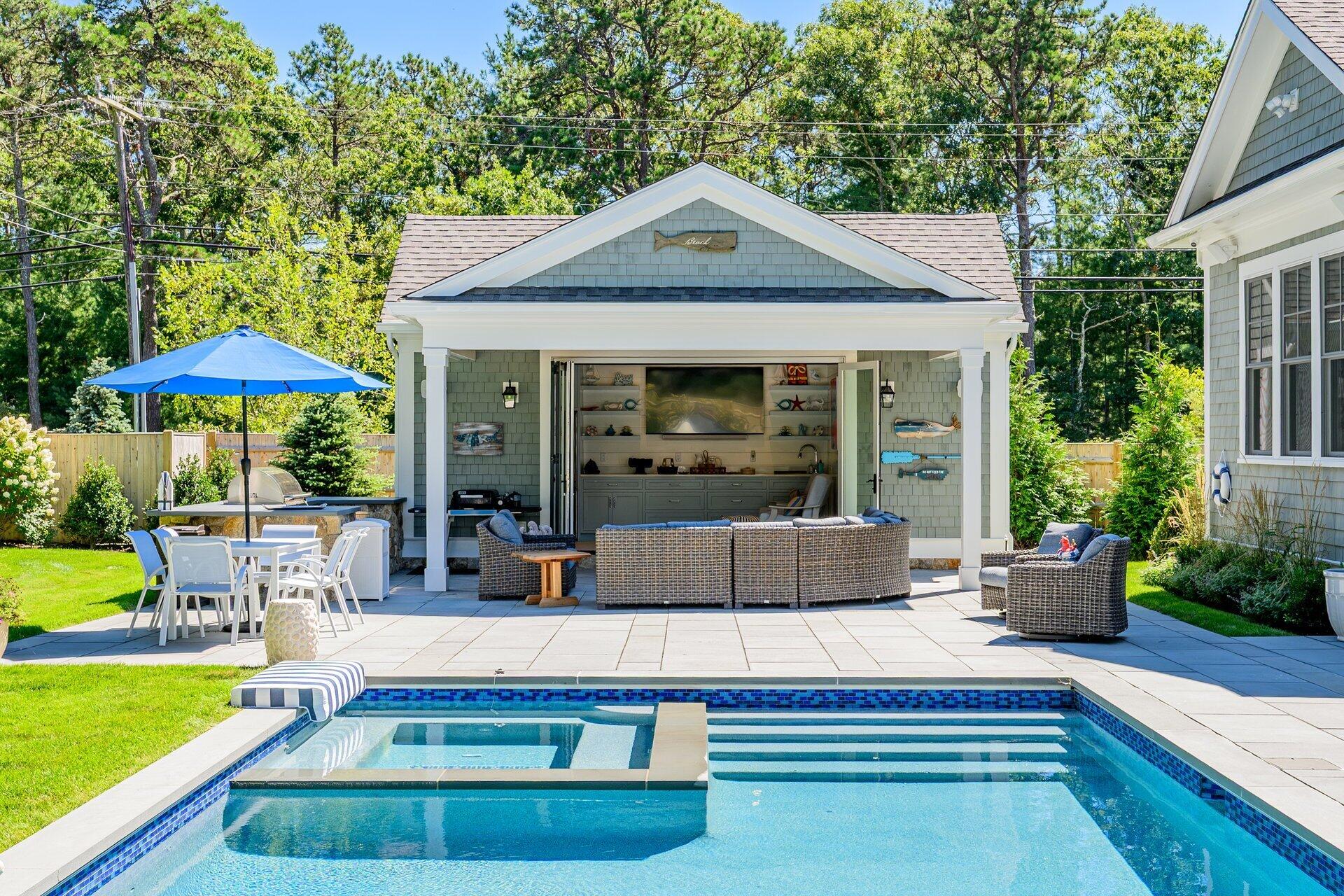 7 Willow Circle Mashpee MA 02649