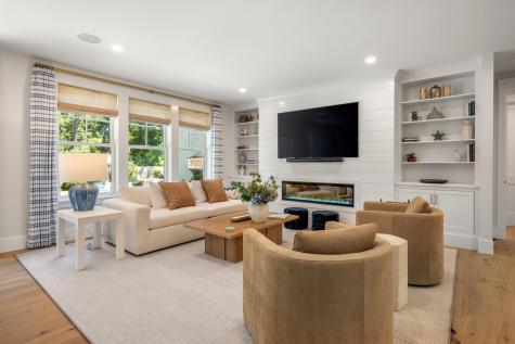 7 Willow Circle Mashpee MA 02649