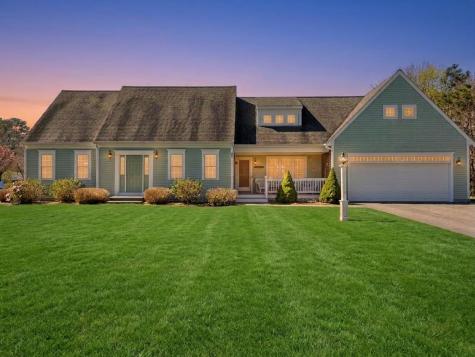 12 Doves Wing Road Yarmouth MA 02664