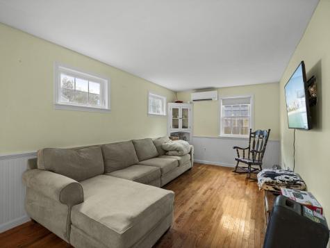 33 Lake Road Yarmouth MA 02673