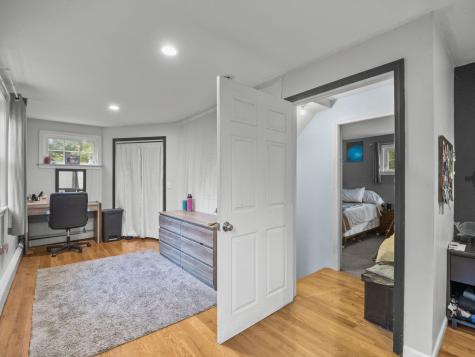 33 Lake Road Yarmouth MA 02673