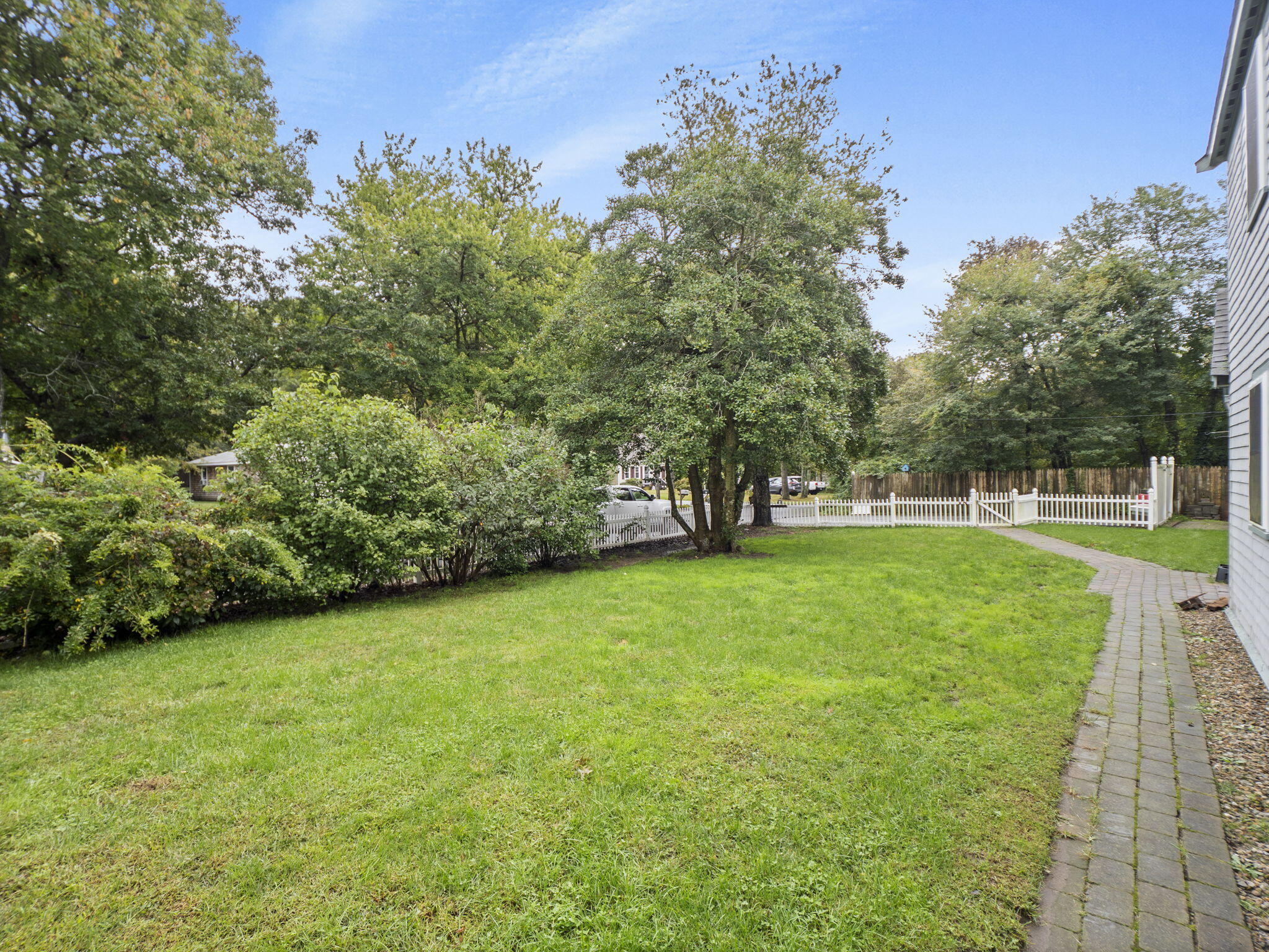33 Lake Road Yarmouth MA 02673