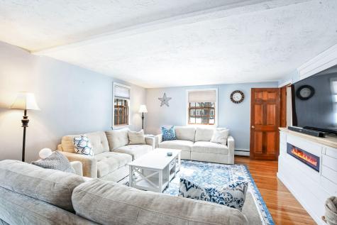 22 Winsome Road Yarmouth MA 02664