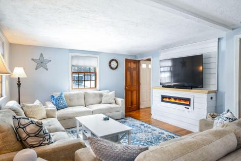 22 Winsome Road Yarmouth MA 02664
