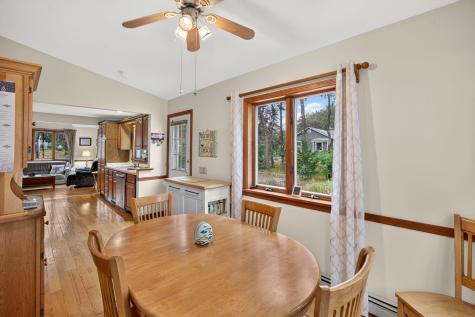 6 Meadow Terrace MA 02652