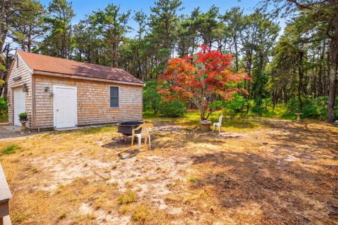 6 Meadow Terrace MA 02652