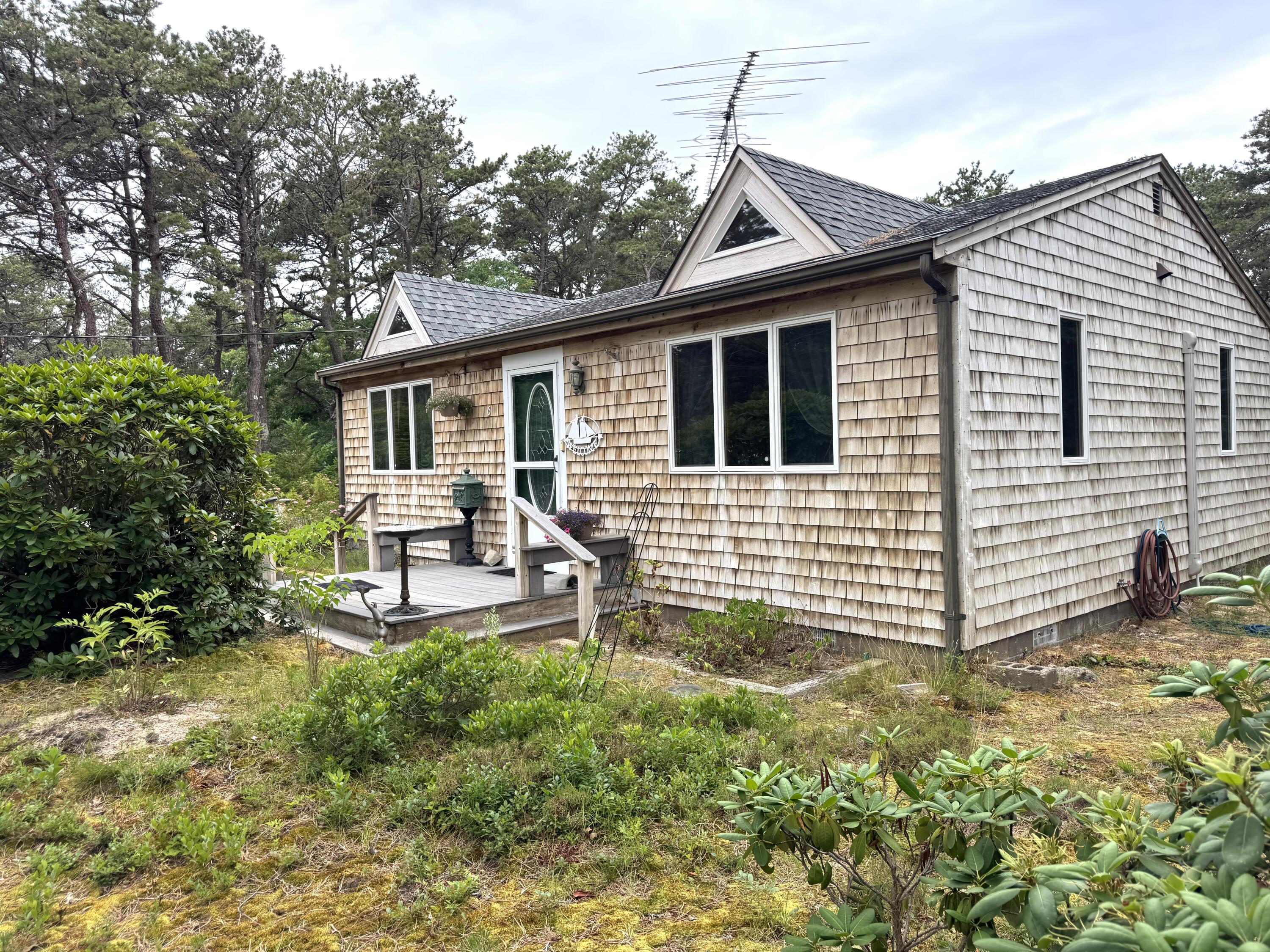 6 Meadow Terrace Truro MA 02666