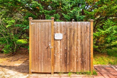 6 Meadow Terrace MA 02652