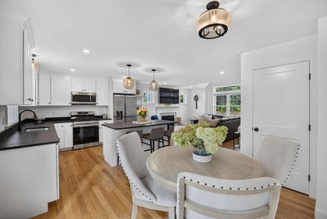 140 Broken Bow Lane Teaticket MA 02536