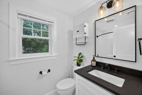 140 Broken Bow Lane Teaticket MA 02536