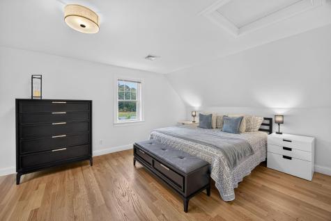 140 Broken Bow Lane Teaticket MA 02536