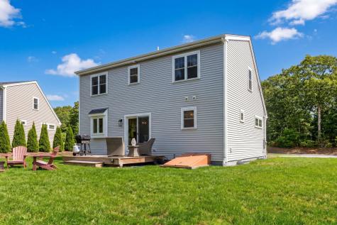 140 Broken Bow Lane Teaticket MA 02536