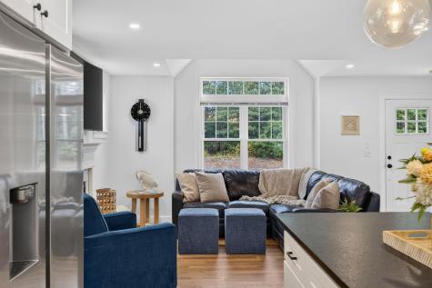 140 Broken Bow Lane Teaticket MA 02536