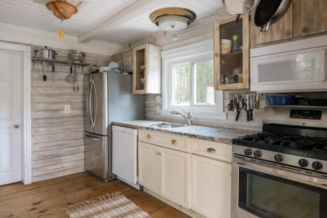 792 Mill Street Marion MA 02738