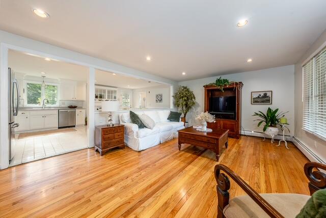 99 Old Post Road Centerville MA 02632