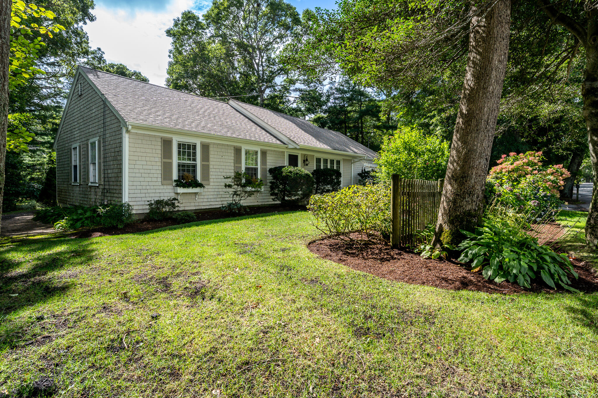 99 Old Post Road Centerville MA 02632
