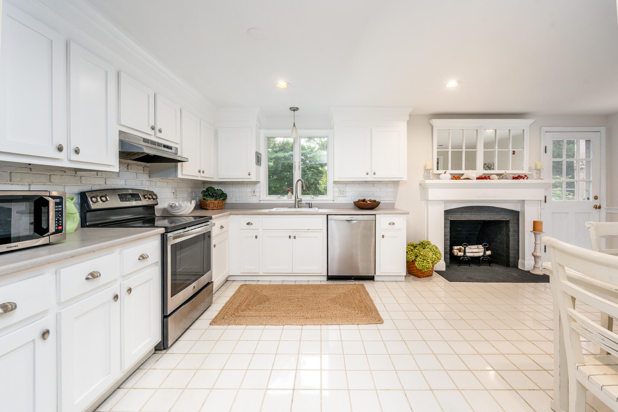 99 Old Post Road Centerville MA 02632
