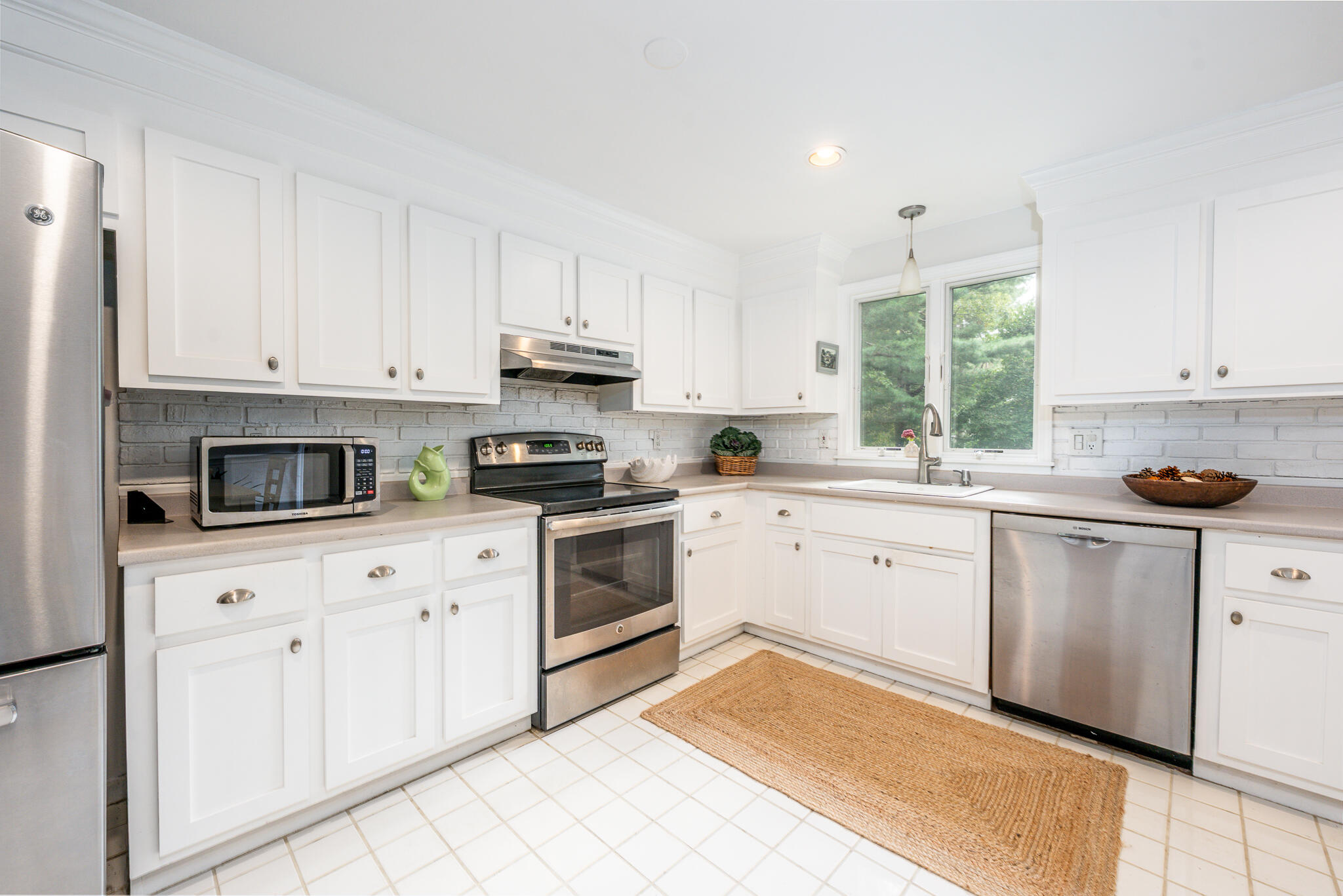 99 Old Post Road Centerville MA 02632