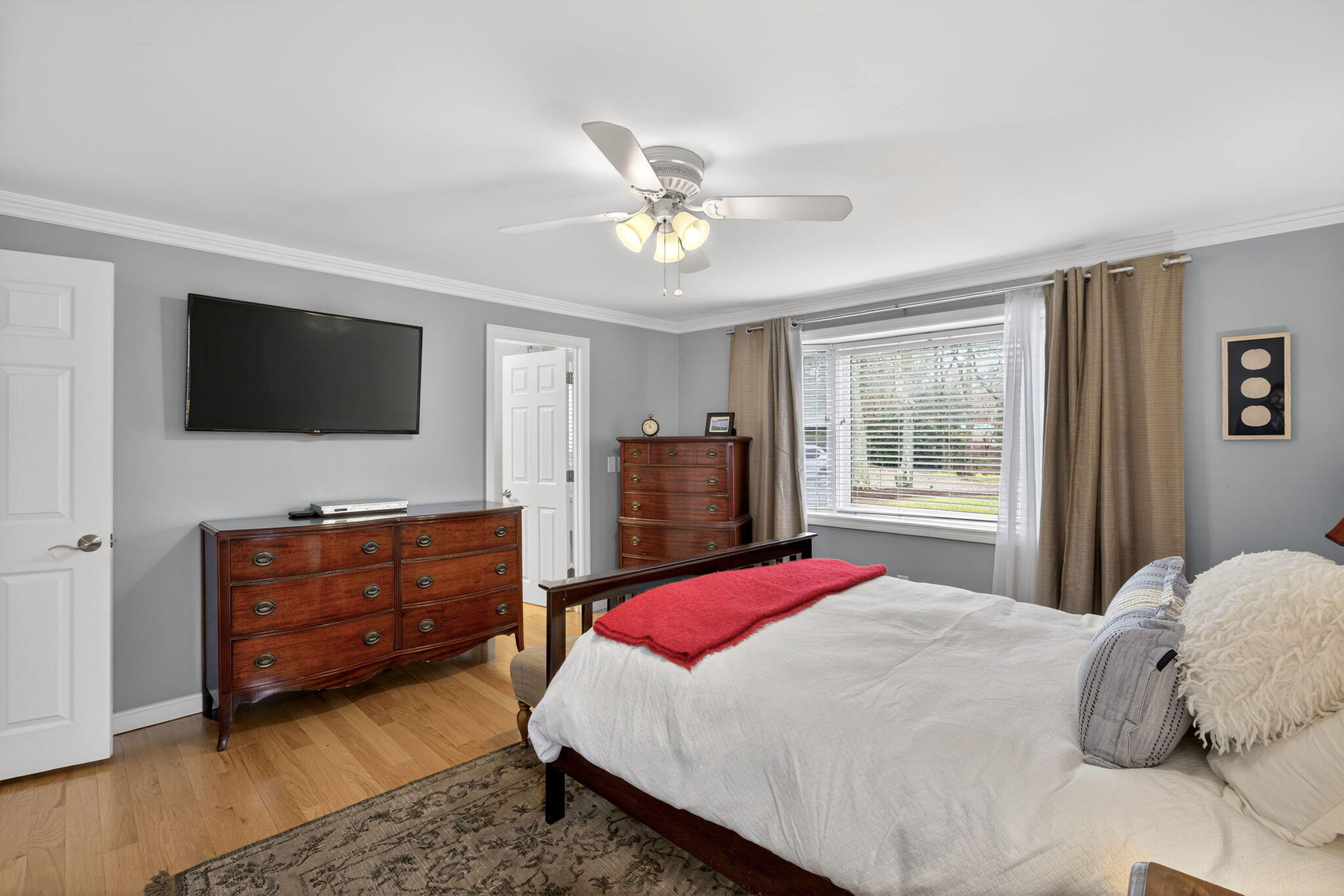 17,17A,17B Cranberry Lane Falmouth MA 02540