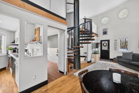 19 Old Bridge Road Truro MA 02666