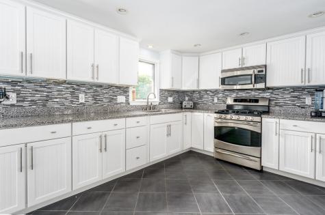 135 Baxter Avenue Yarmouth MA 02673