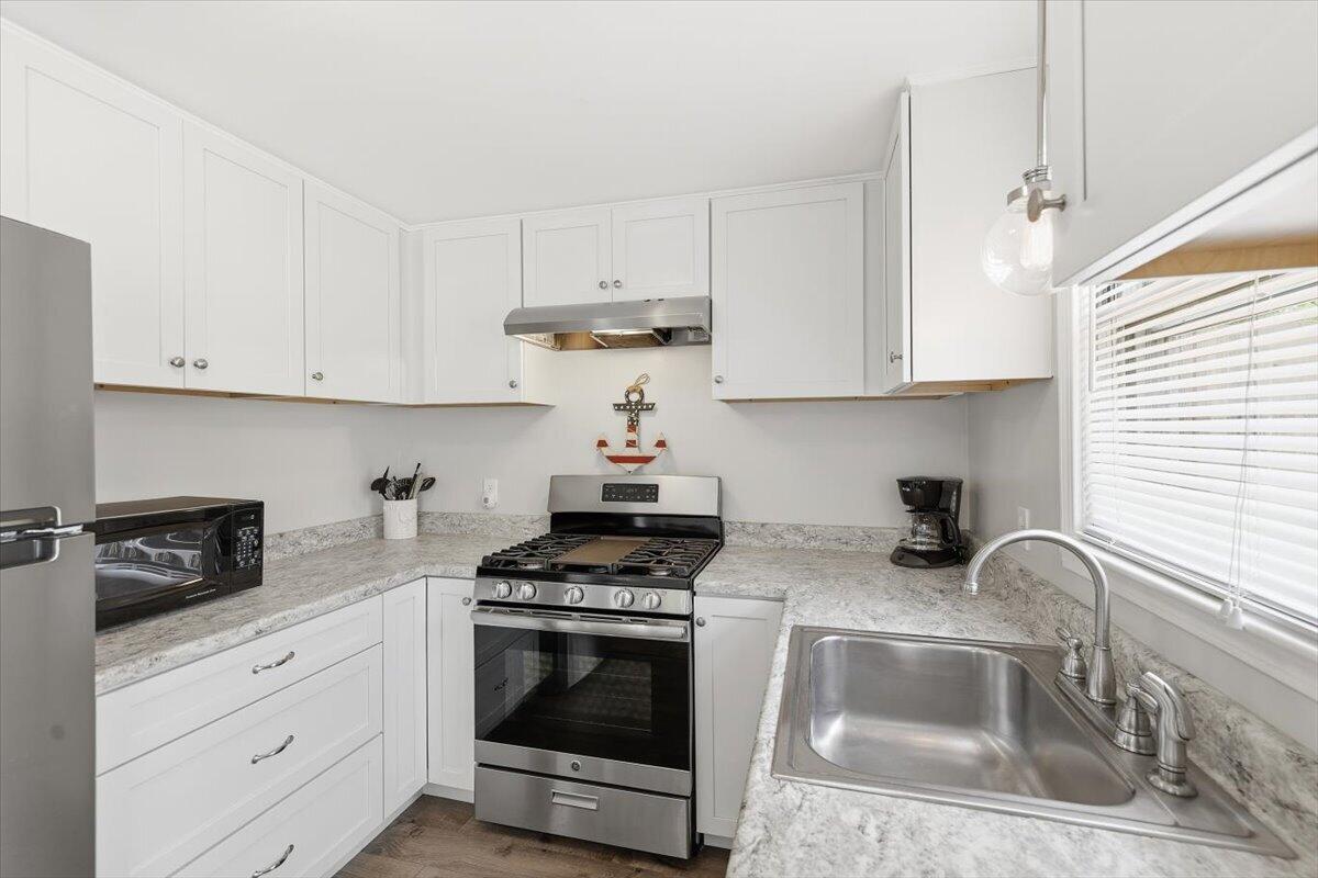 9 Deerfield Road Yarmouth MA 02673