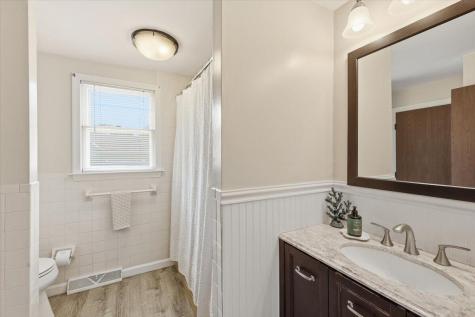 9 Deerfield Road Yarmouth MA 02673