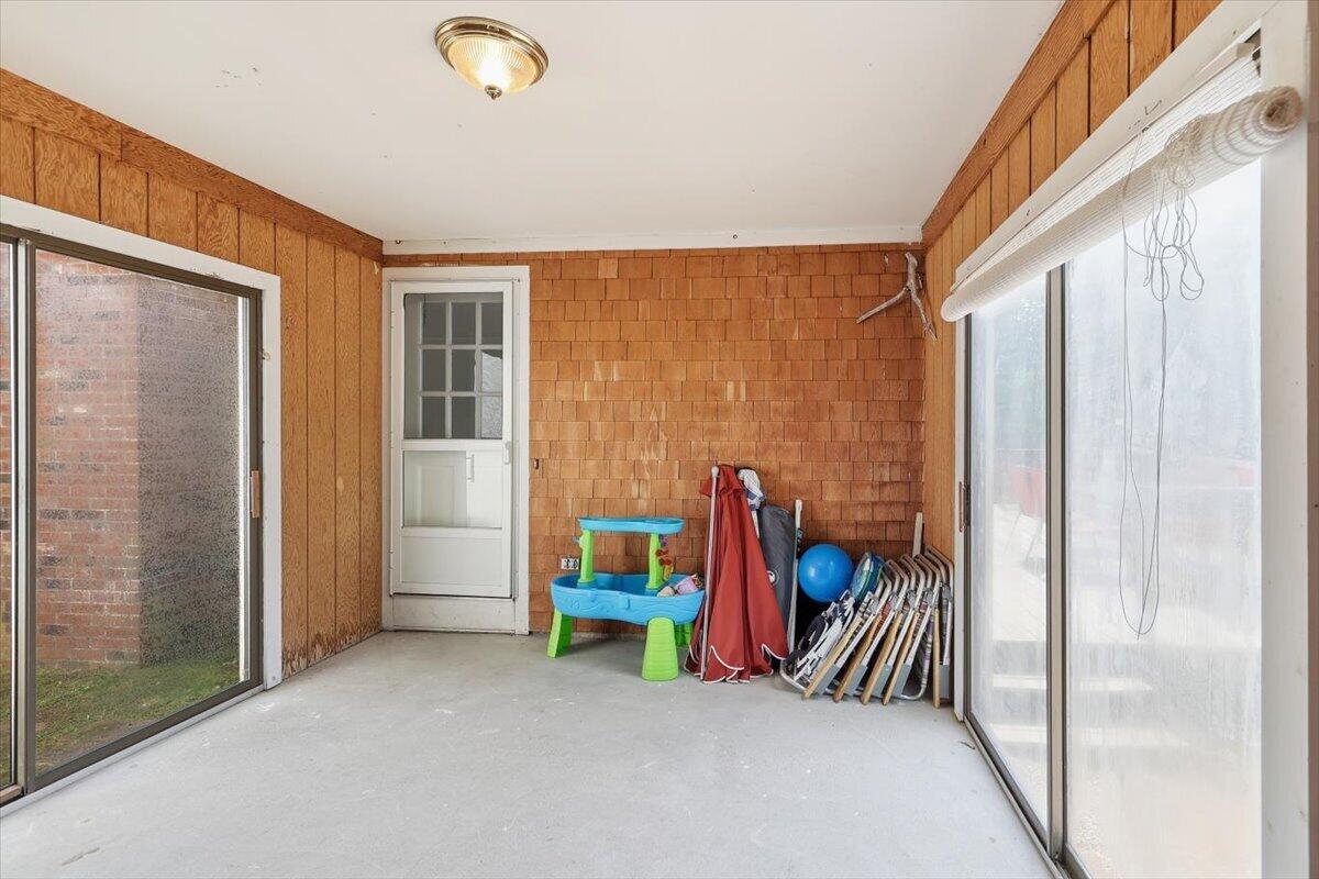9 Deerfield Road Yarmouth MA 02673